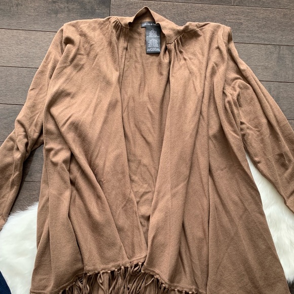 Southwestern inspired cardigan - Picture 2 of 3